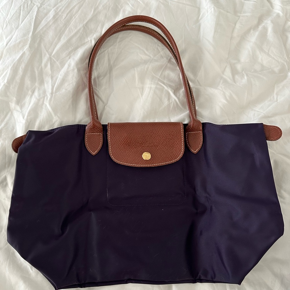 Longchamp Medium Le Pliage Nylon Shoulder Tote Color Purple
